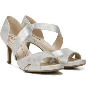 BRAND NEW LIFE STRIDE MEGA ELEGANT WOMENS HEEL PUMP